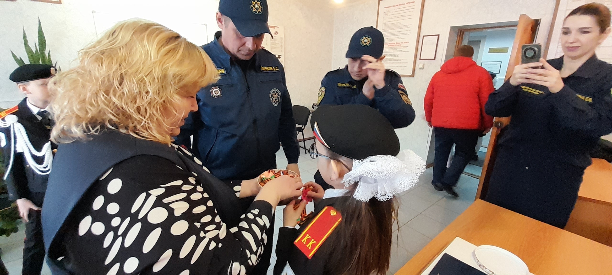 Экскурсия в пожарную часть в День пожарной охраны..
